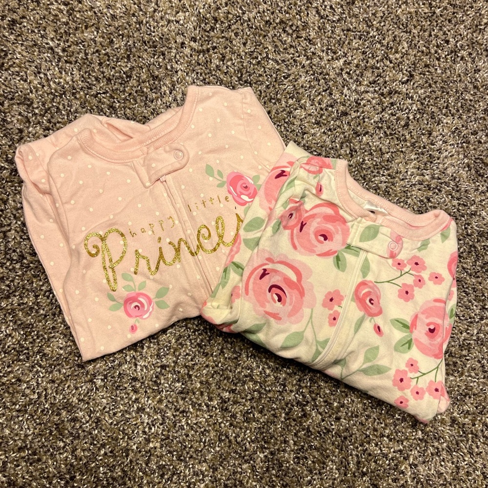 2 pack Gerber baby girl onesies